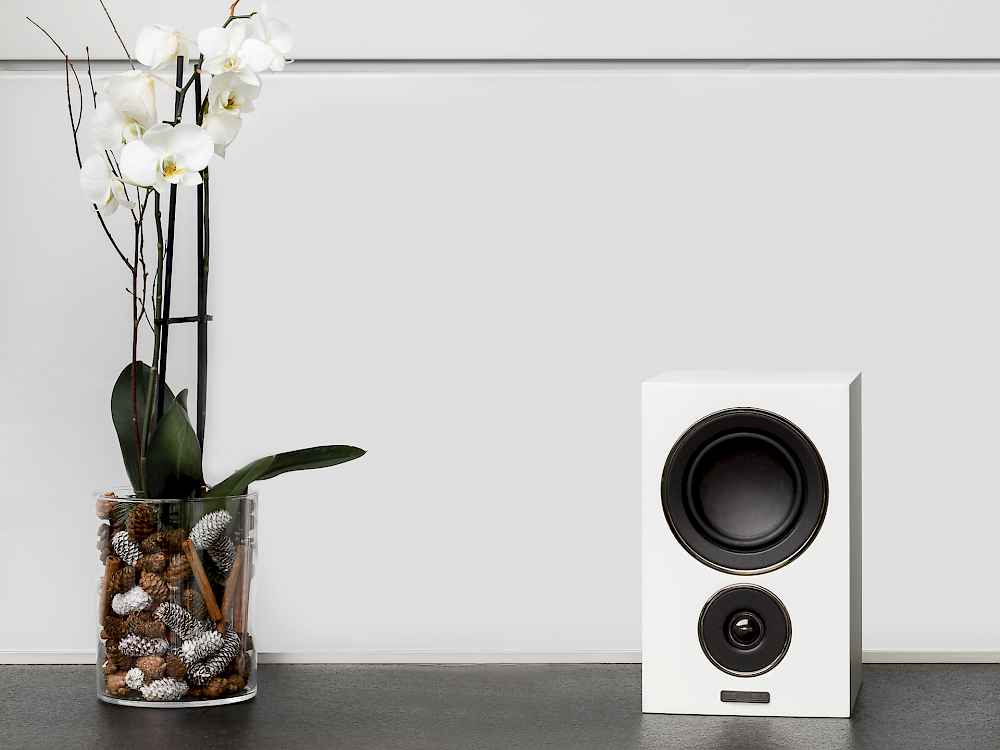 MISSION LX-2 on location in Highgate, London